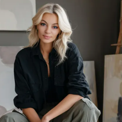 Юлия Черепанова